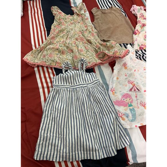 Toddler Girls bundle dresses 3T ruffle butts mudpie Gap Zara and more 6 items - Picture 4 of 7